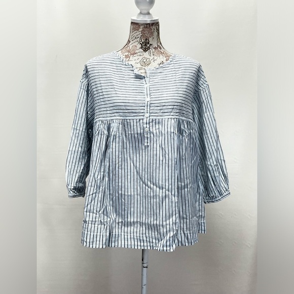 🛍️MAX STUDIO Blue and white stripe casual top size XS - Picture 3 of 13
